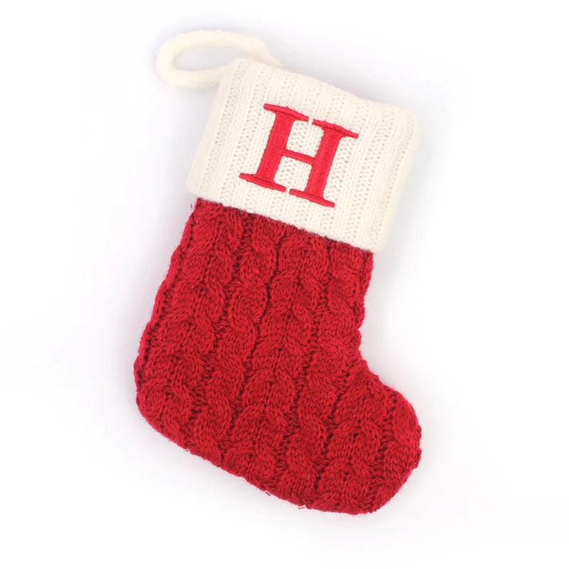 LetterKnit™ — Bota de Natal em Tricô Personalizada